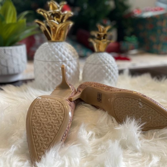 Karl Lagerfield Royale Pump In Nude/ Rose Gold Leather Snake Skin - Picture 3 of 3